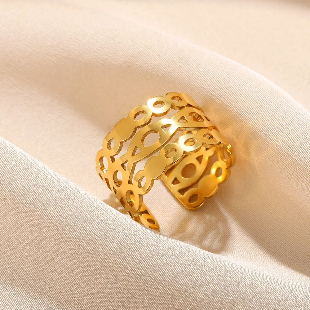 Scallop Lattice Ring