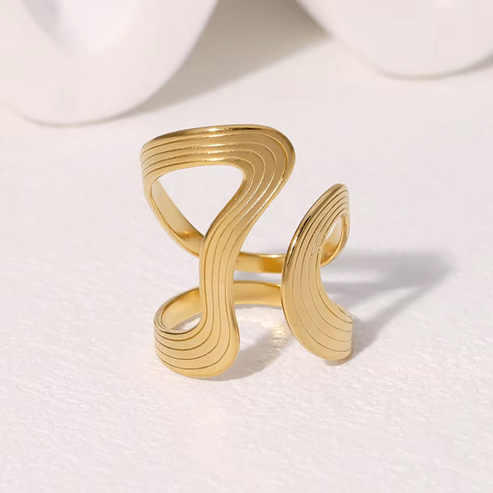 AuricRipple Ring