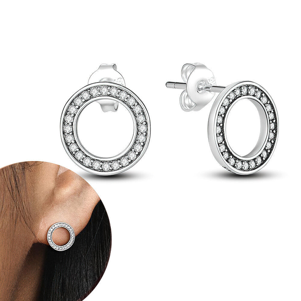 Trissa Stud Earrings