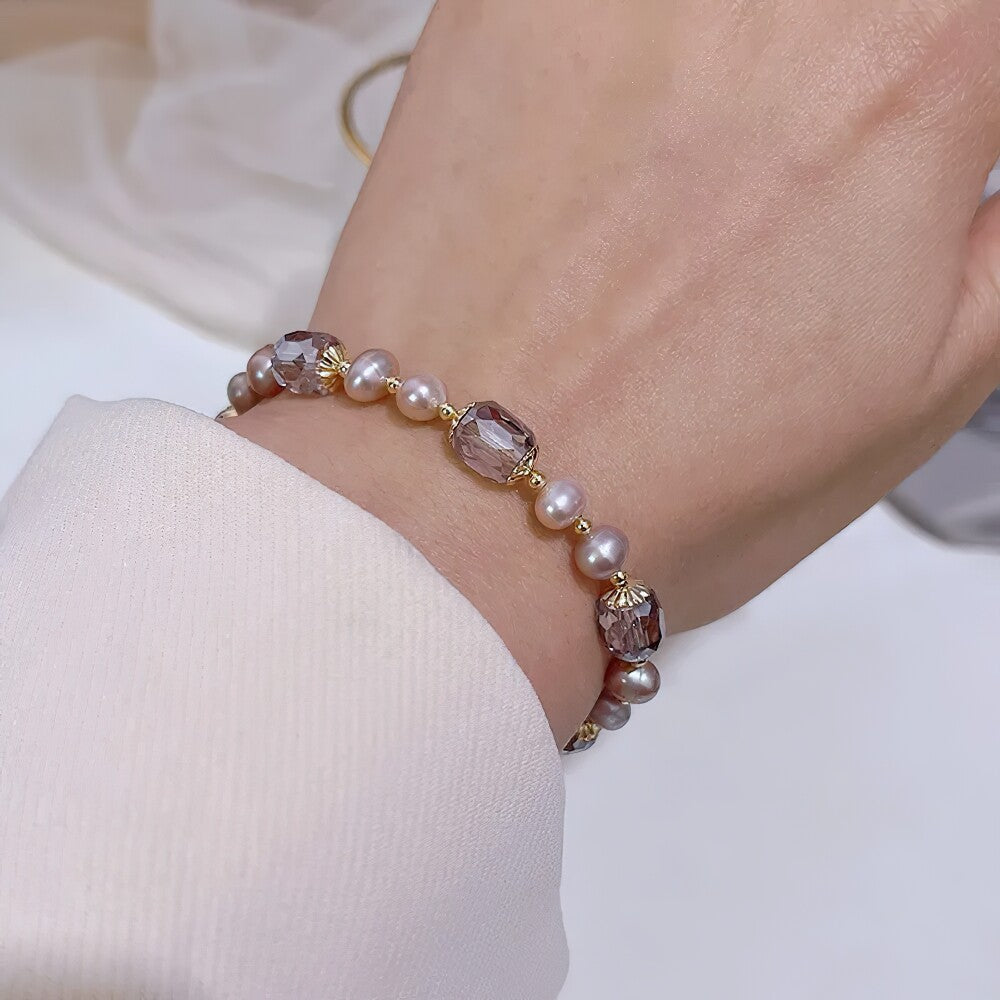 Vivienne's Pearl Bracelet