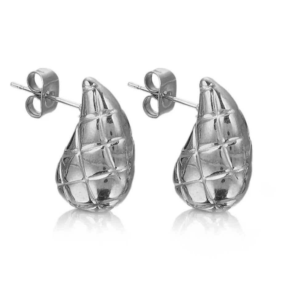 Xanthe Teardrop Earrings